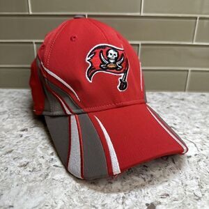 Fitted Tampa Bay Bucs Equipment NFL Authentic Sideline Cap Reebok